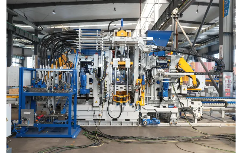 Quangong Machina ZN900-2 Brick Production Line: Imperatus ab Intelligentia, Building New Probatio Efficiens and Green Brickmaking