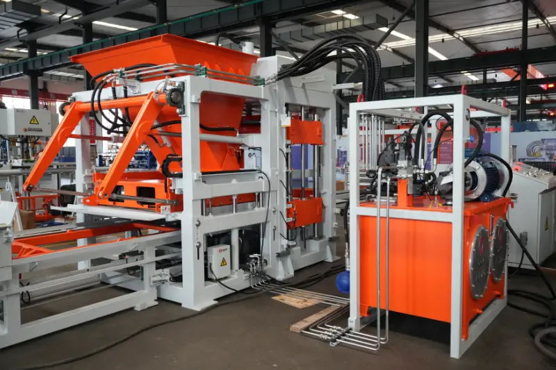 Smart and Efficient, Boosting Quality and Productivity: Quangong Machinery Co., Ltd.'s New QT10 Brick-Making Production Line Makes Splash